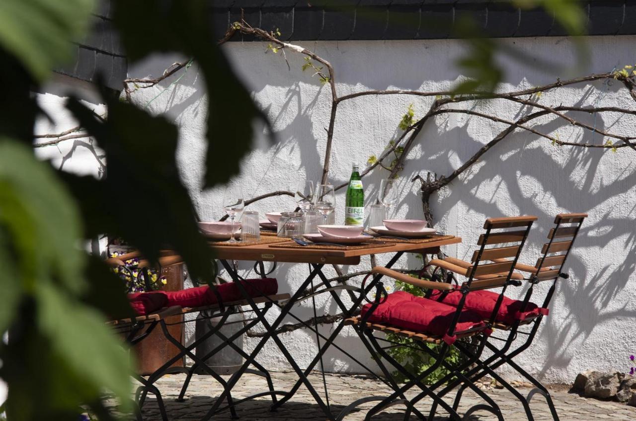 Rosige Zeiten, Ferien Im Fachwerkhaus Мехерних Экстерьер фото